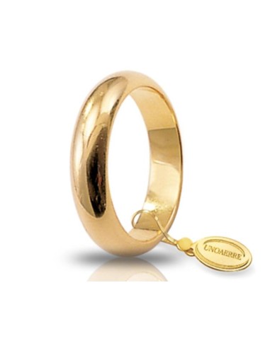 Classic Yellow Gold Wedding Ring